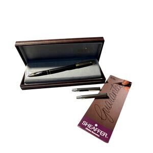 Sheaffer Matte Black Fountain Pen Medium Nib w Box Ink Cartridges USA Vintage